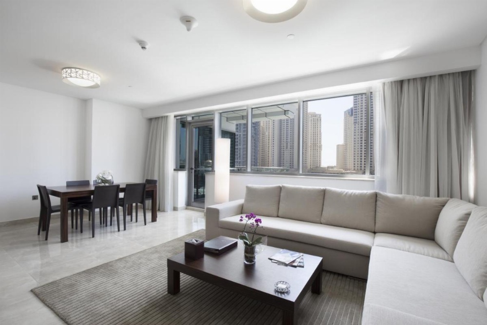 La Verda Suites and Villas Dubai Marina Image 6